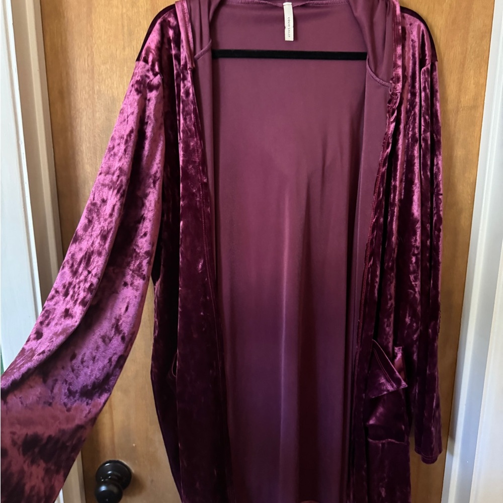 Luxurious Velvet Cardigan in Rich Purple